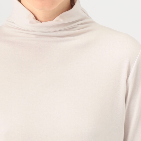 JAMES PERSE CLASSICS Supersoft Cream Scrunch Roll Neck Top 3 M/L - Picture 3 of 7